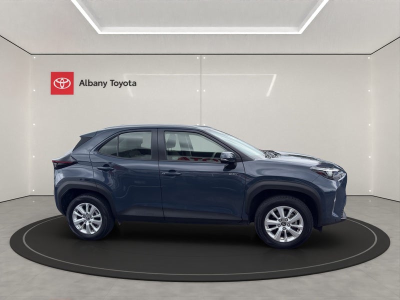 2025 Toyota Yaris Cross Cross GX 1.5P HEV ECVT... image 2