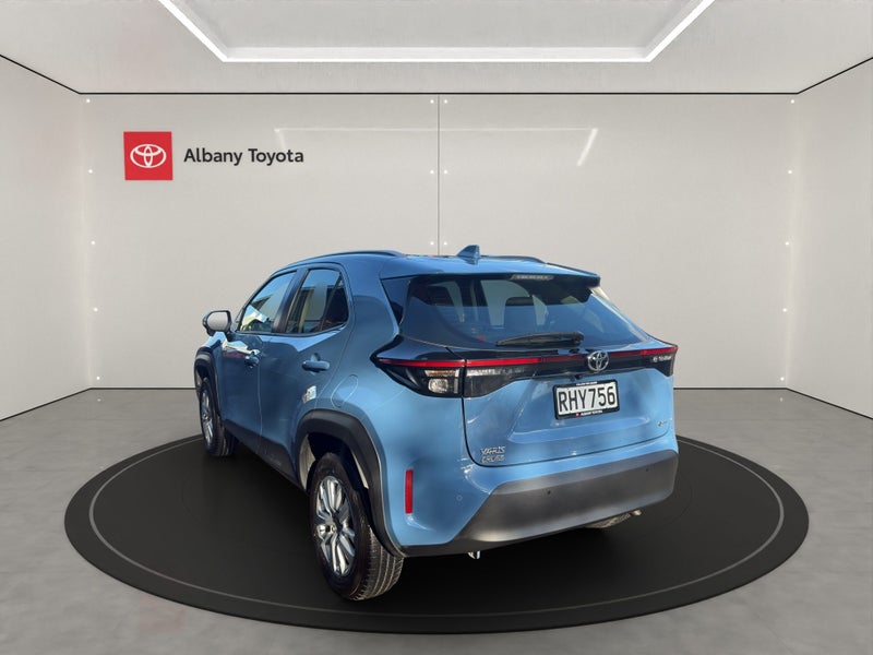2025 Toyota Yaris Cross Cross GX 1.5P HEV ECVT... image 5