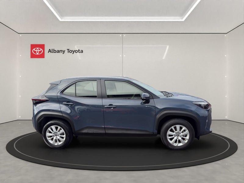2025 Toyota Yaris Cross Cross GX 1.5P HEV ECVT... image 2