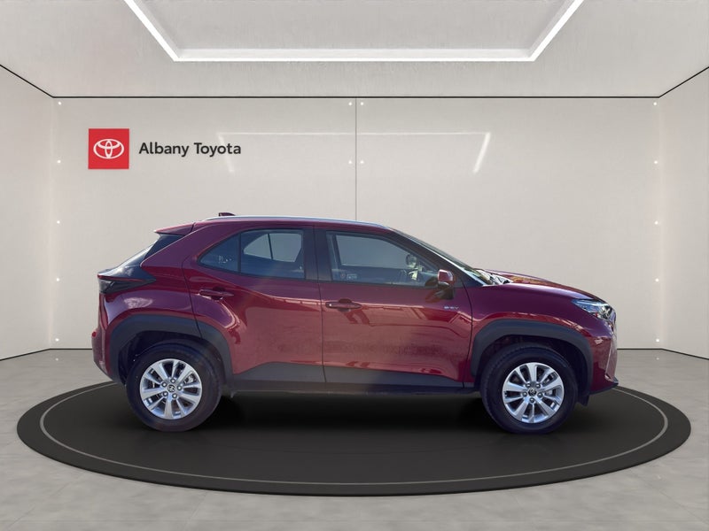 2025 Toyota Yaris Cross Cross GX 1.5P HEV ECVT... image 2
