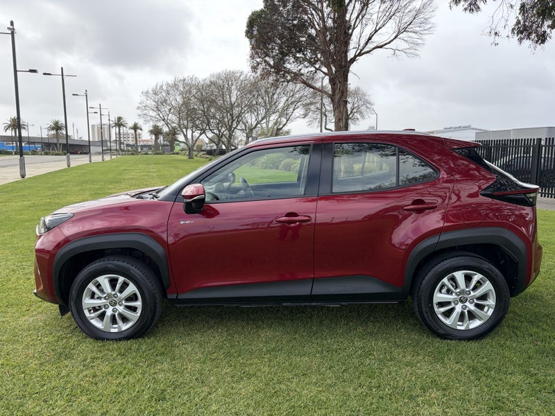 2025 Toyota Yaris Cross Cross GX 1.5P HEV ECVT... image 5