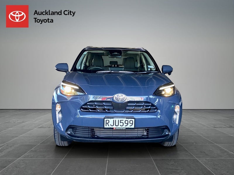 2025 Toyota Yaris Cross Cross GX 1.5P HEV ECVT... image 2
