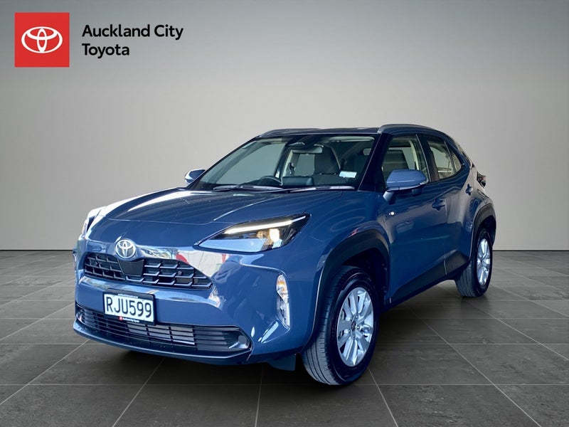 2025 Toyota Yaris Cross Cross GX 1.5P HEV ECVT... image 3