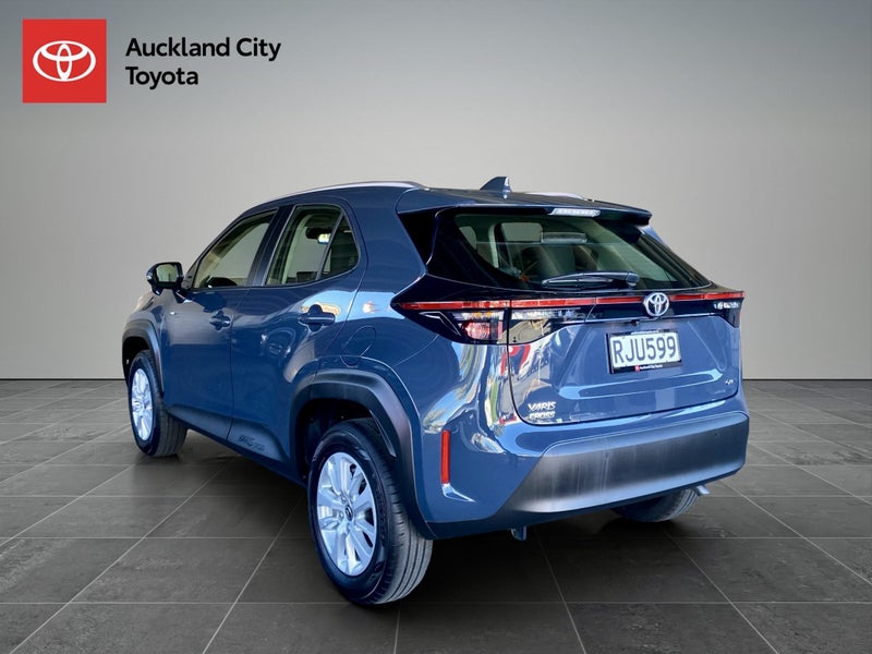 2025 Toyota Yaris Cross Cross GX 1.5P HEV ECVT... image 5