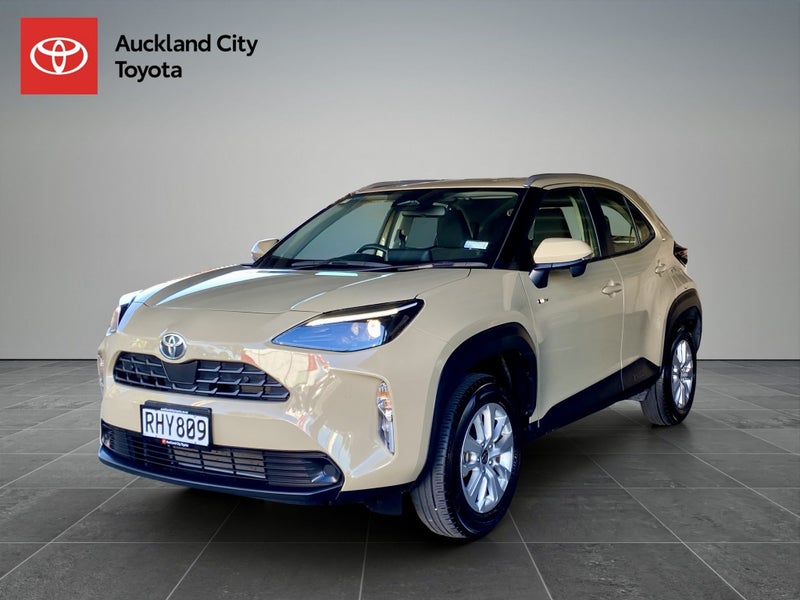 2025 Toyota Yaris Cross Cross GX 1.5P HEV ECVT... image 3