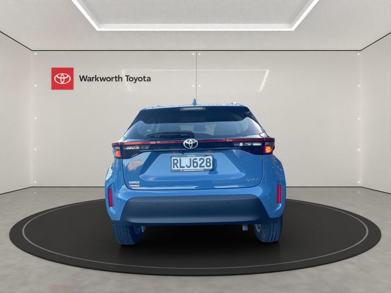 2025 Toyota Yaris Cross Cross GX 1.5P HEV ECVT... image 3