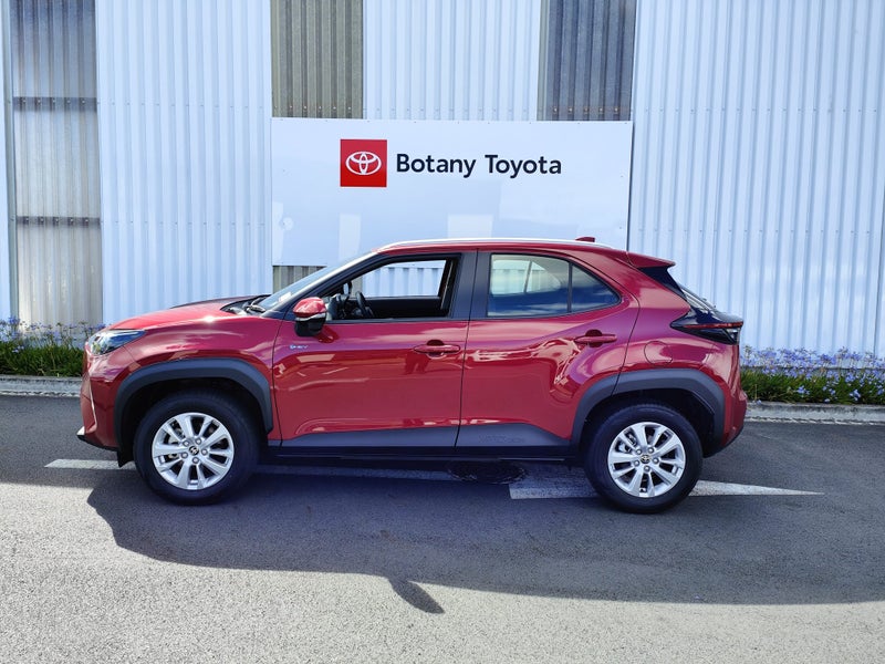 2025 Toyota Yaris Cross Cross GX 1.5P HEV ECVT... image 2