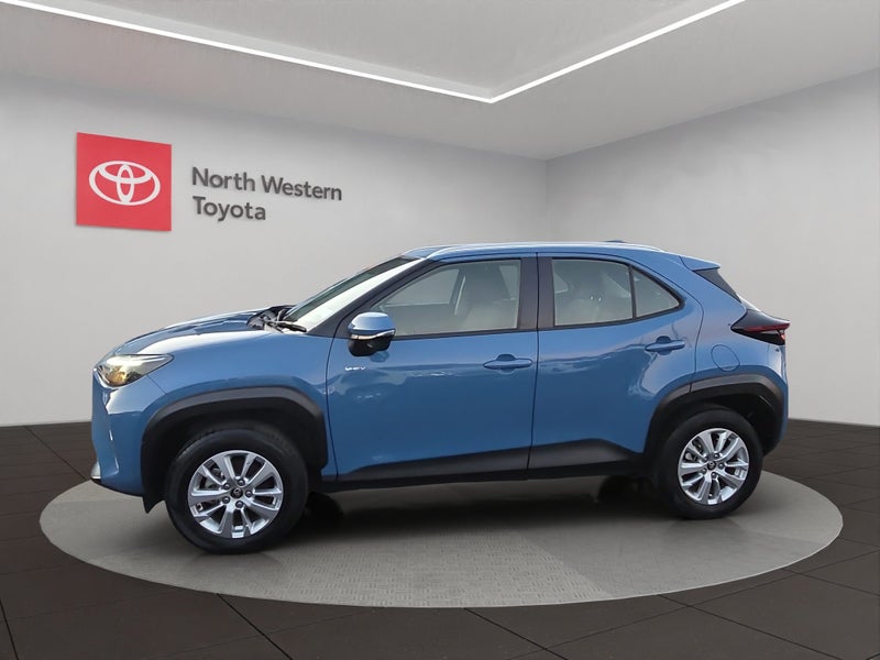 2025 Toyota Yaris Cross Cross GX 1.5P HEV ECVT... image 4