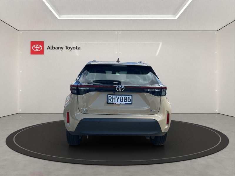 2025 Toyota Yaris Cross Cross GX 1.5P HEV ECVT... image 4