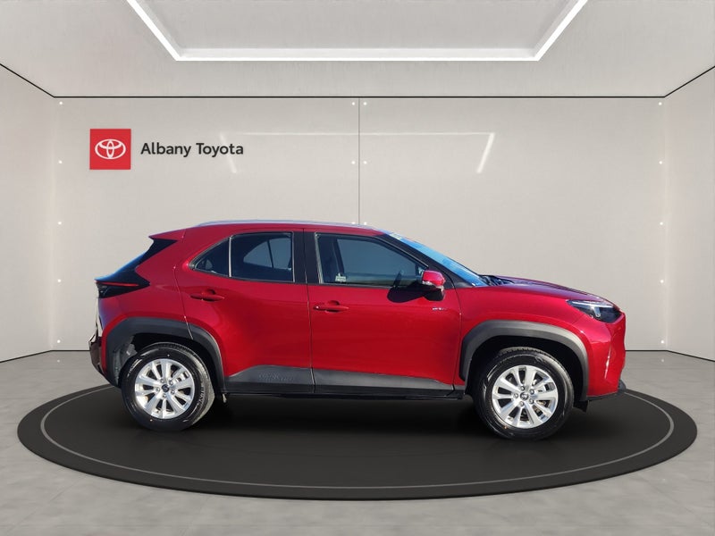 2025 Toyota Yaris Cross Cross GX 1.5P HEV ECVT... image 2