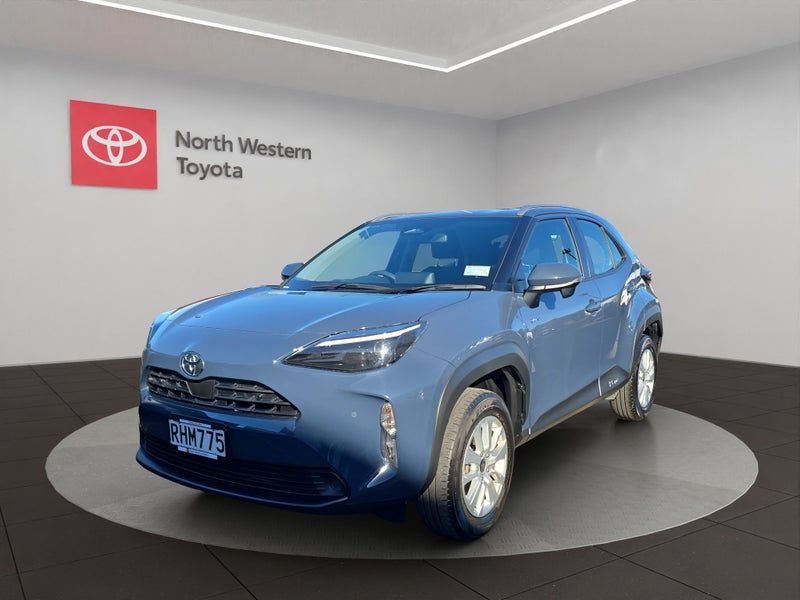 2025 Toyota Yaris Cross Cross GX 1.5P HEV ECVT... image 3