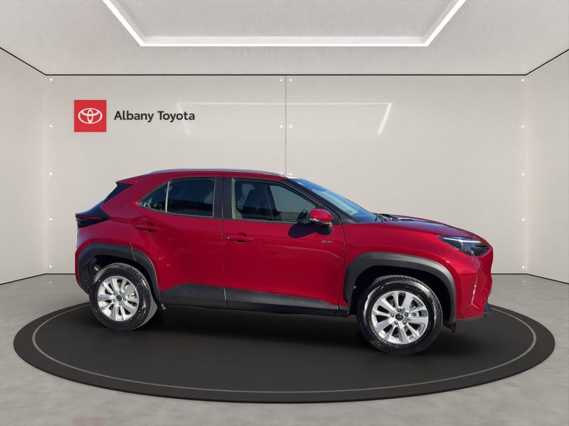 2025 Toyota Yaris Cross Cross GX 1.5P HEV ECVT... image 2