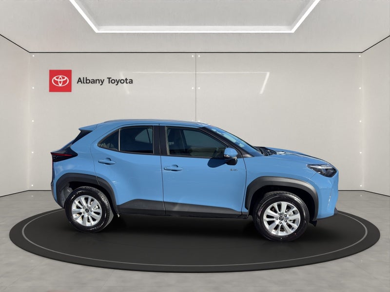 2025 Toyota Yaris Cross Cross GX 1.5P HEV ECVT... image 2