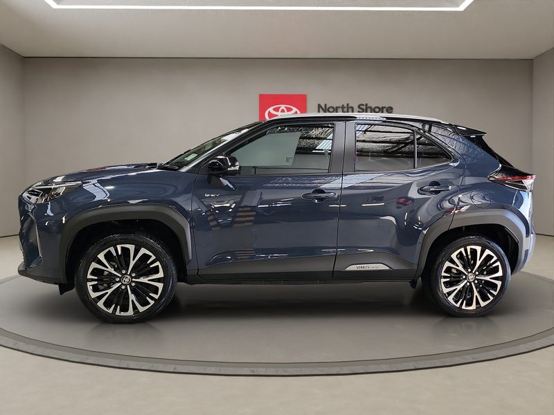2025 Toyota Yaris Cross Cross Limited 1.5L Hybr... image 4