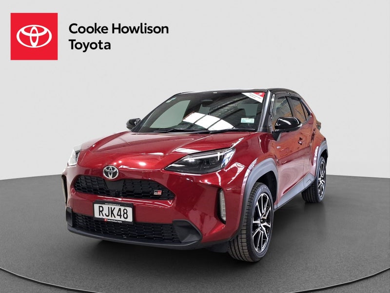 2025 Toyota Yaris Cross GR Sport 1.5L Hybrid image 3