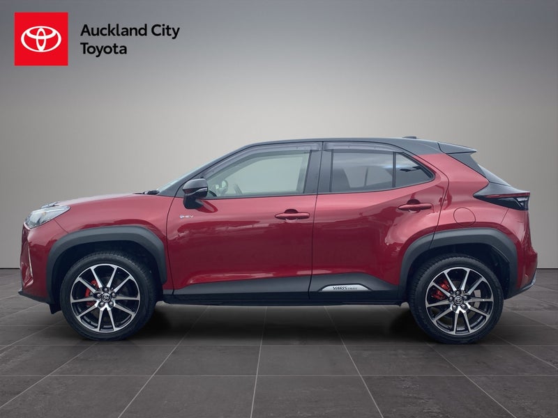 2025 Toyota Yaris Cross GR Sport 1.5P HEV ECVT... image 4