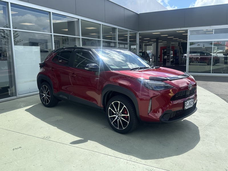 2025 Toyota Yaris Cross GR Sport 1.5P Hybrid Au... image 3