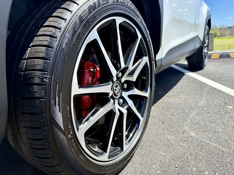 2025 Toyota Yaris Cross GR Sport 1.5P HYBRID EC... image 4