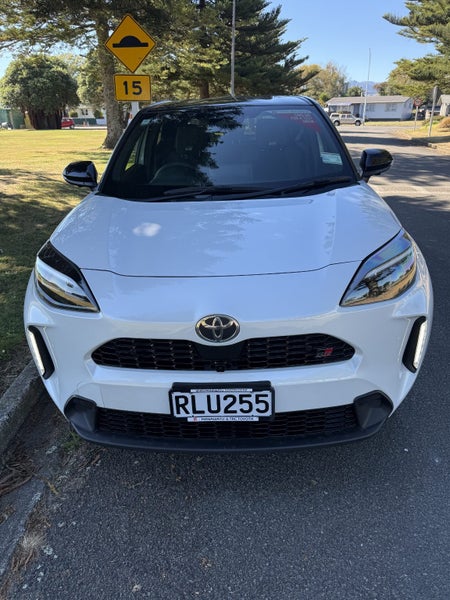 2025 Toyota Yaris Cross GR Sport 1.5P Hybrid FW... image 5