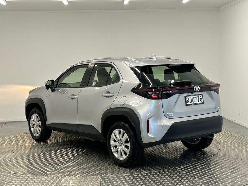 2025 Toyota Yaris Cross GX 1.5 Hybrid image 5