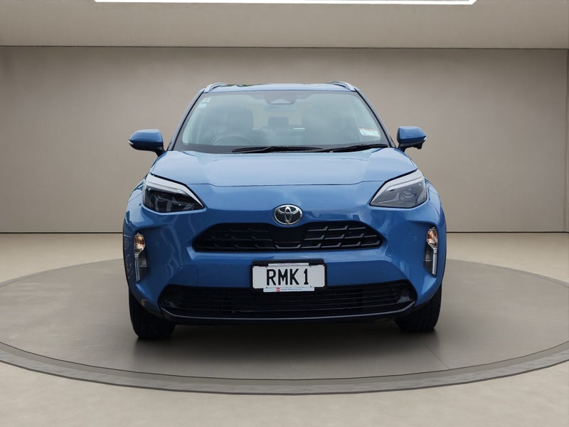 2025 Toyota Yaris Cross GX 1.5 Hybrid 2WD Compa... image 2