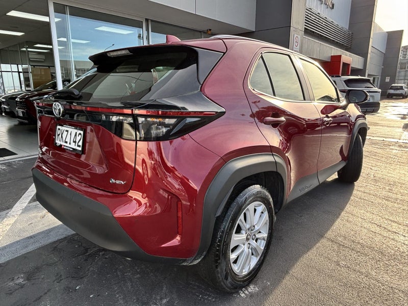 2025 Toyota Yaris Cross GX 1.5 HYBRID POPULAR C... image 3