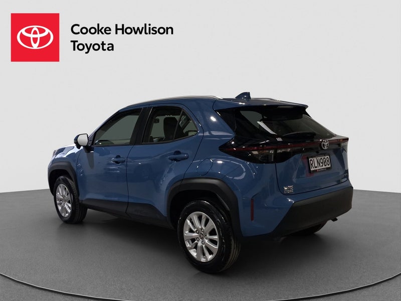 2025 Toyota Yaris Cross GX 1.5L Hybrid image 5