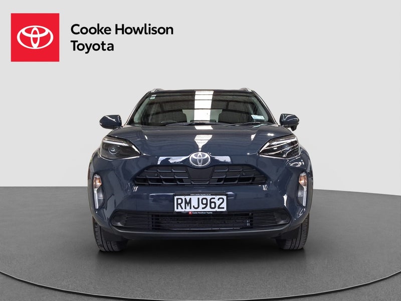 2025 Toyota Yaris Cross GX 1.5L Hybrid image 2