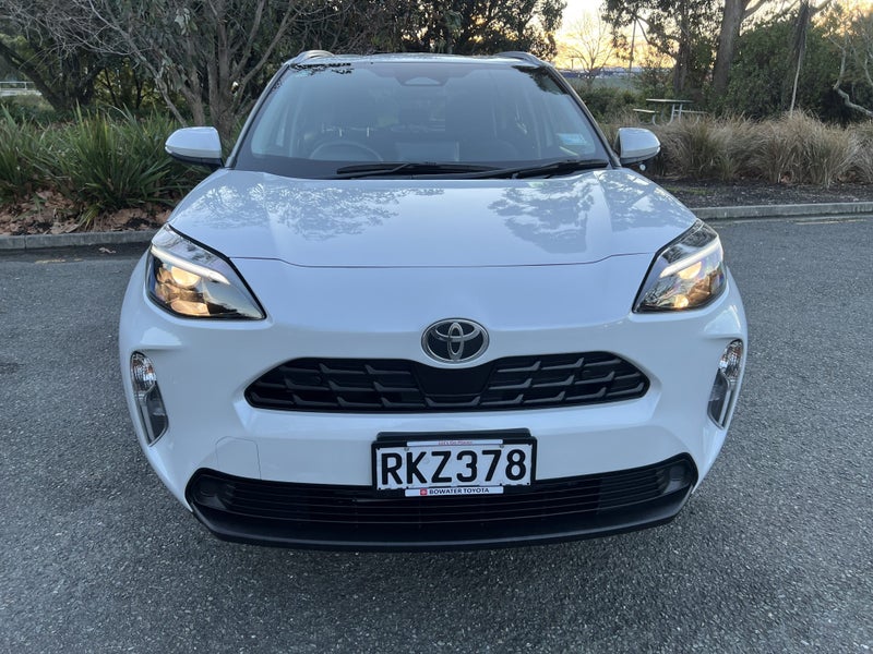 2025 Toyota Yaris Cross GX 1.5P image 3