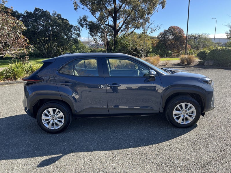 2025 Toyota Yaris Cross GX 1.5P image 3