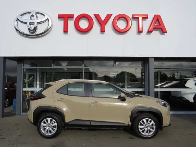 2025 Toyota Yaris Cross GX 1.5P HEV image 4