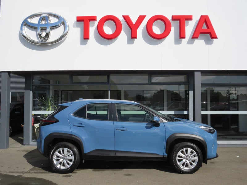 2025 Toyota Yaris Cross GX 1.5P HEV image 4