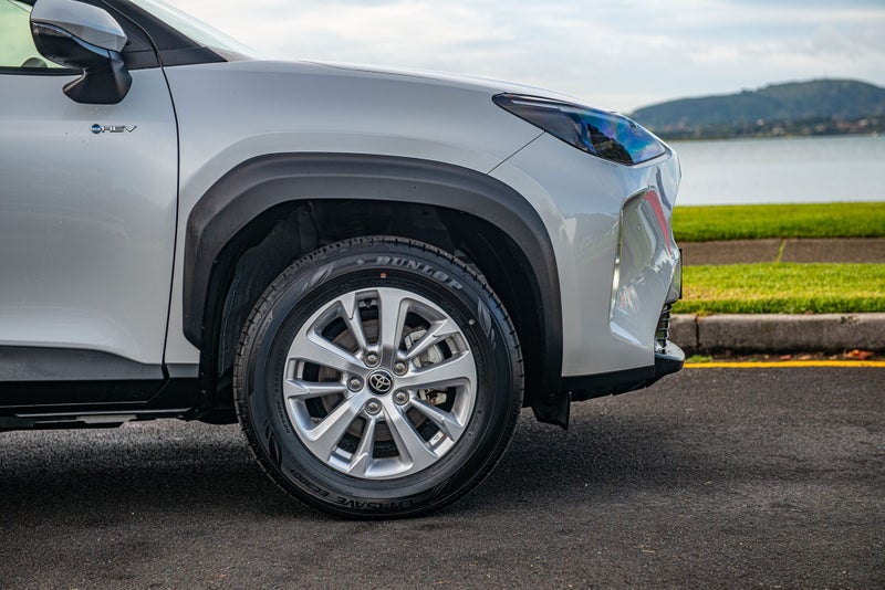 2025 Toyota Yaris Cross GX 1.5P HEV image 3
