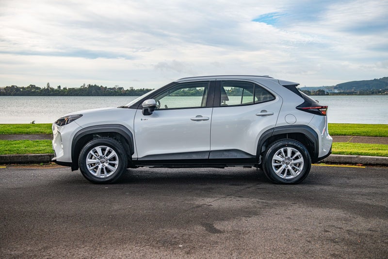 2025 Toyota Yaris Cross GX 1.5P HEV image 5