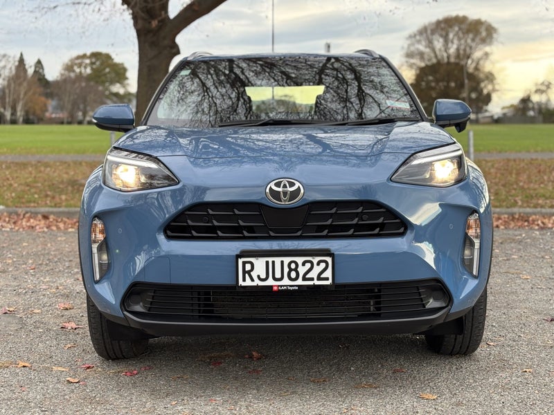 2025 Toyota Yaris Cross GX 1.5P HEV image 2