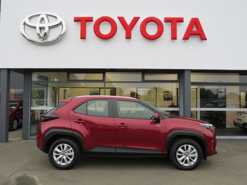 2025 Toyota Yaris Cross GX 1.5P HEV image 4