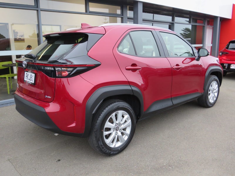 2025 Toyota Yaris Cross GX 1.5P HEV image 5