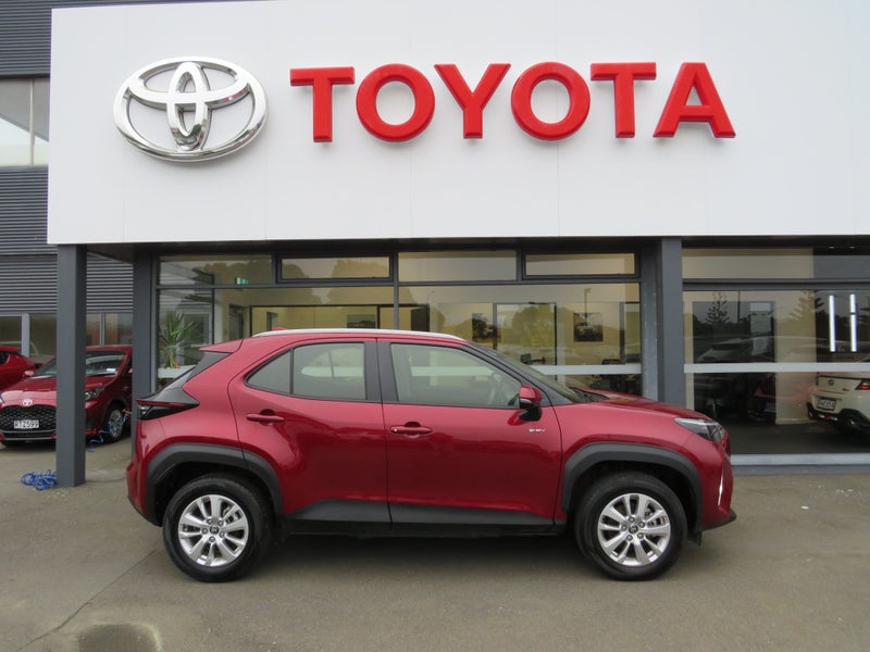 2025 Toyota Yaris Cross GX 1.5P HEV E image 4