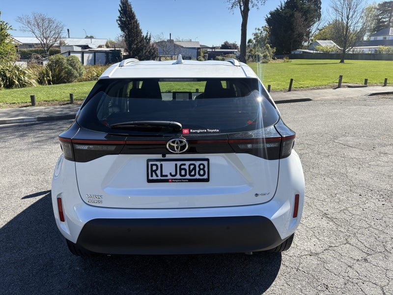 2025 Toyota Yaris Cross GX 1.5P HEV ECVT FWD SU... image 5