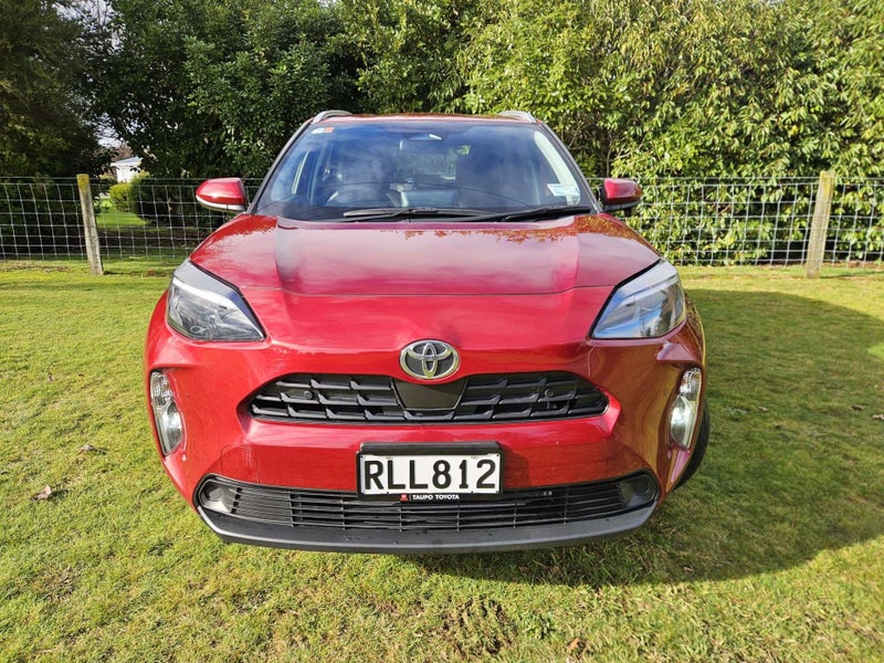 2025 Toyota Yaris Cross GX 1.5P HEV ECVT FWD SU... image 3