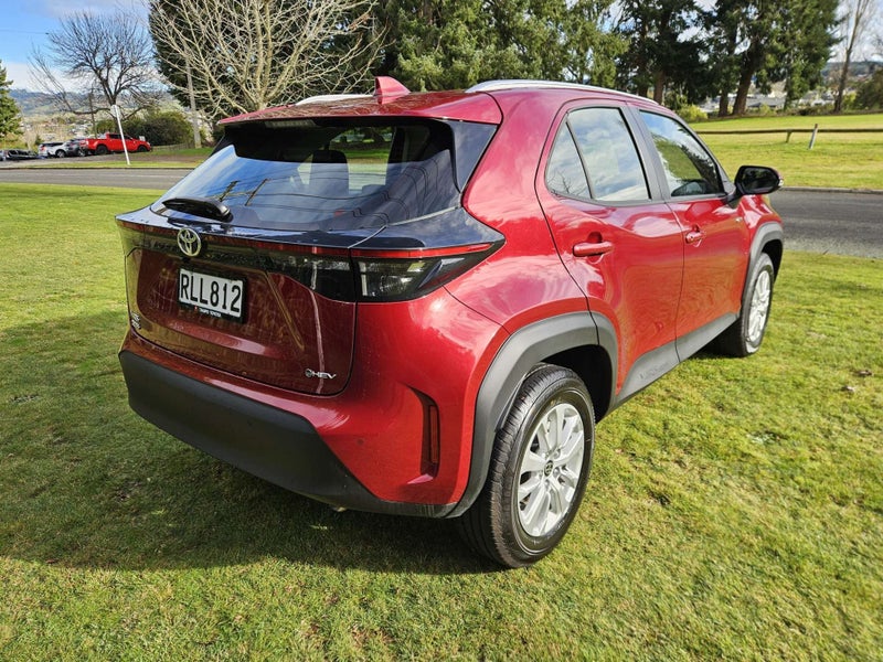 2025 Toyota Yaris Cross GX 1.5P HEV ECVT FWD SU... image 5