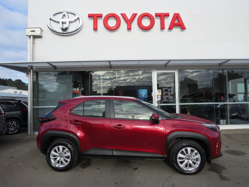 2025 Toyota Yaris Cross GX 1.5P HEV ECVT FWD SU... image 4