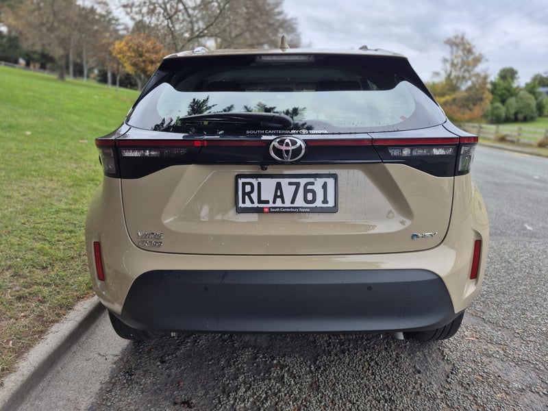 2025 Toyota Yaris Cross GX 1.5P HEV ECVT FWD SU... image 5