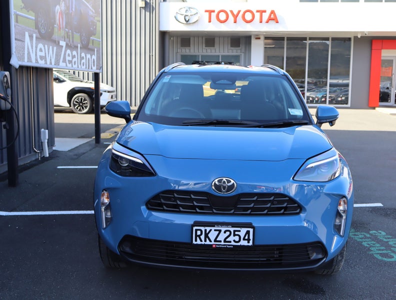 2025 Toyota Yaris Cross GX 1.5P HEV ECVT FWD SU... image 2