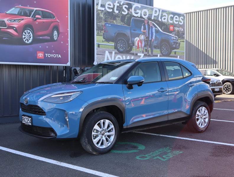 2025 Toyota Yaris Cross GX 1.5P HEV ECVT FWD SU... image 5