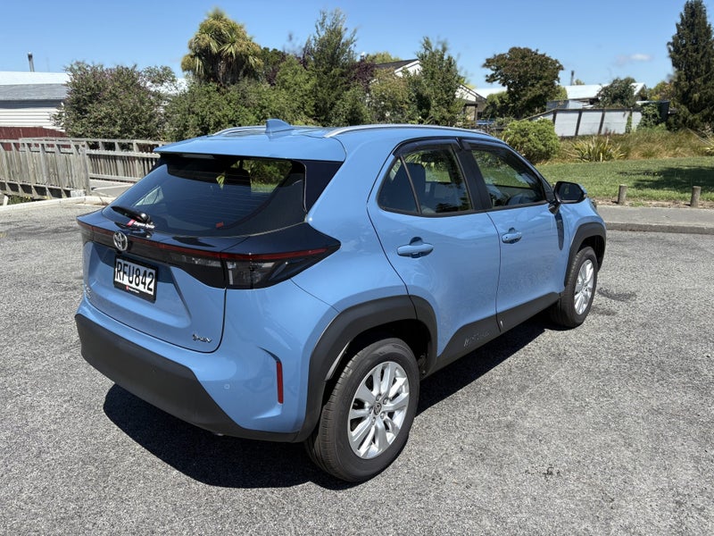 2025 Toyota Yaris Cross GX 1.5P HEV ECVT FWD SU... image 5