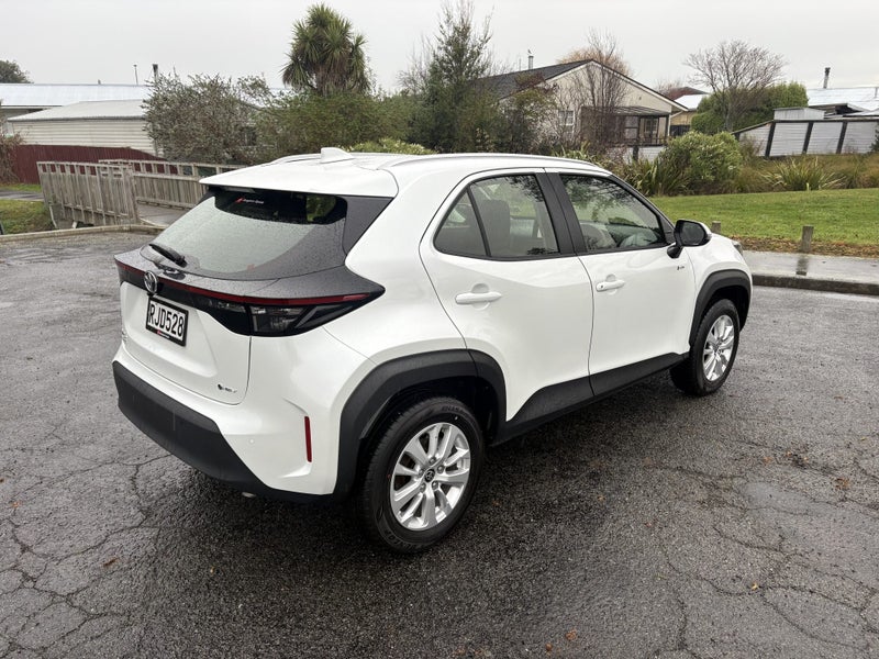 2025 Toyota Yaris Cross GX 1.5P HEV ECVT FWD SU... image 5
