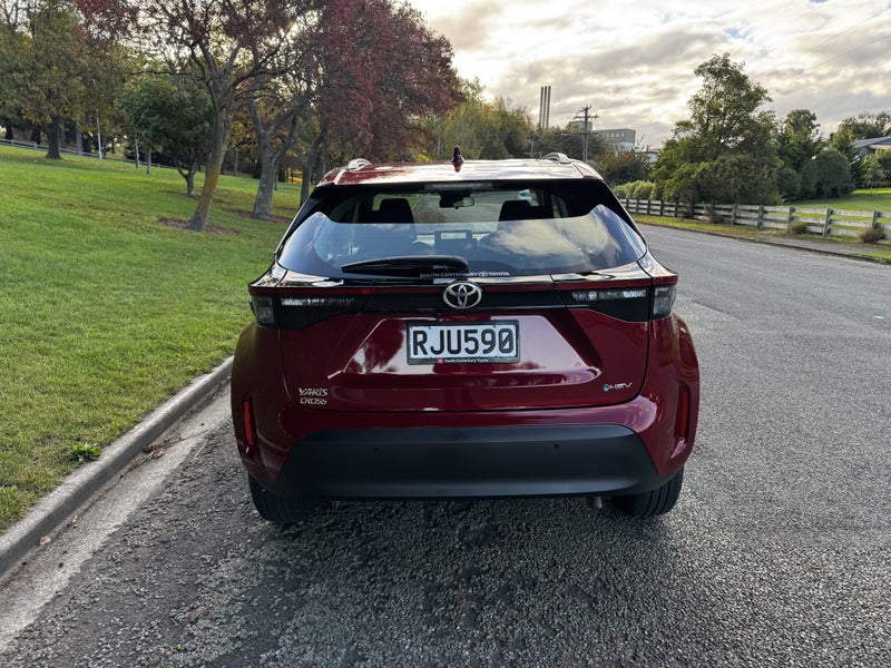 2025 Toyota Yaris Cross GX 1.5P HEV ECVT FWD SU... image 5