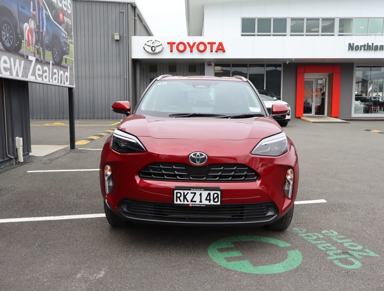 2025 Toyota Yaris Cross GX 1.5P HEV ECVT FWD SU... image 2