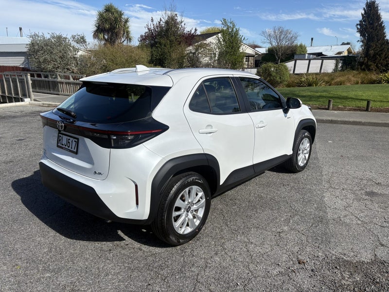 2025 Toyota Yaris Cross GX 1.5P HEV ECVT FWD SU... image 5